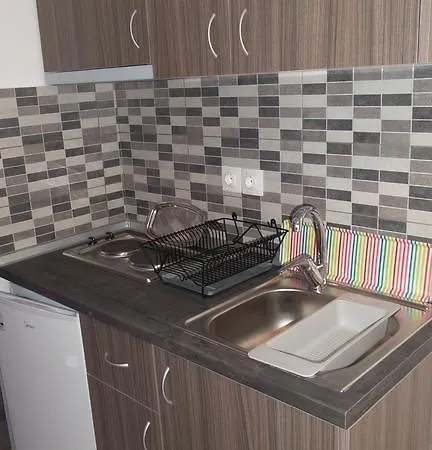 House Roula 3* Neos Marmaras