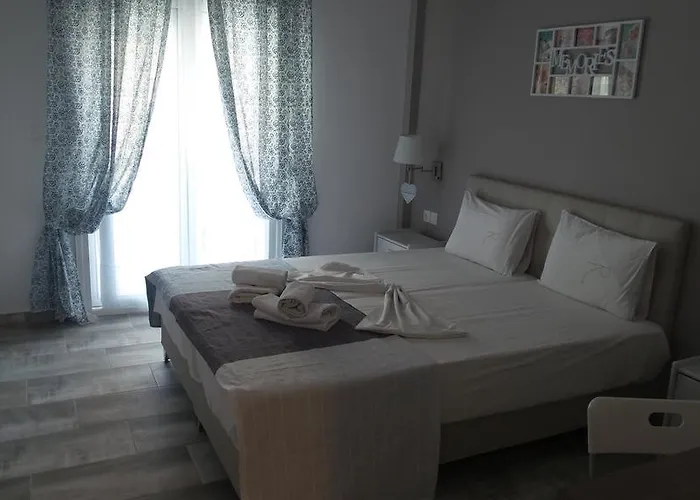 Pensión House Roula 3*