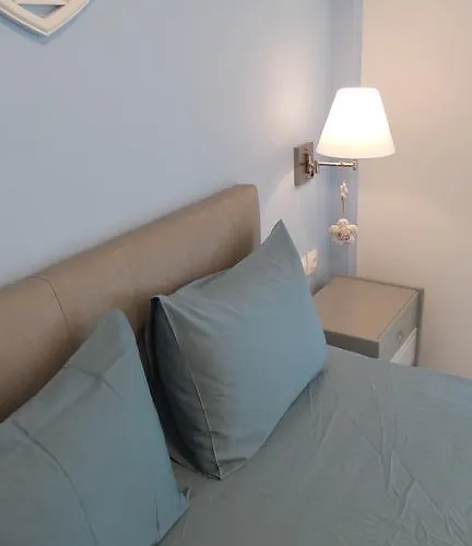 House Roula Pensionat 3*