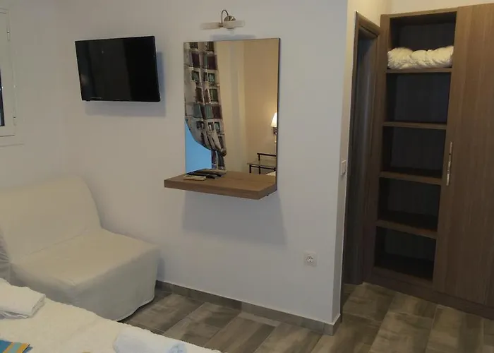 House Roula Pensionat