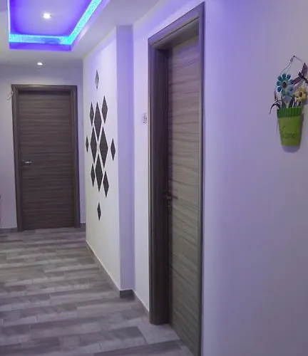 Pensionat House Roula 3*