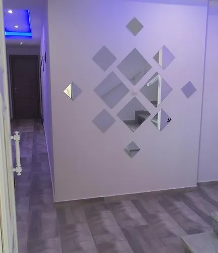 House Roula 招待所