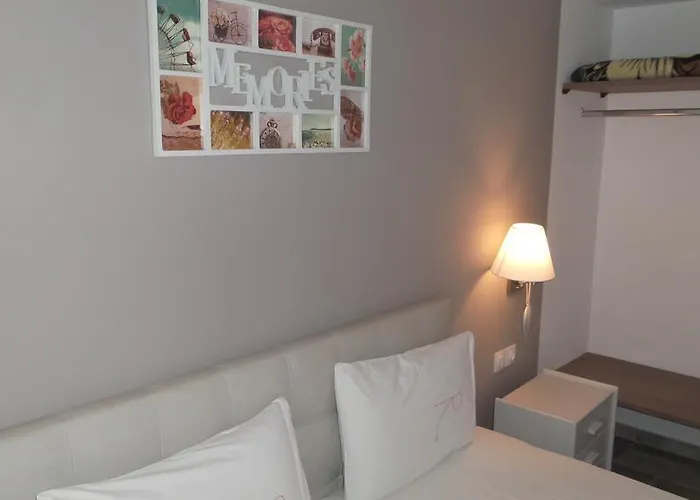 House Roula Pensionat