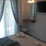 招待所 House Roula 新马尔马拉斯