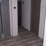 House Roula 新马尔马拉斯