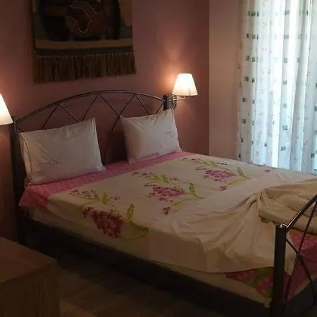 House Roula 네오스마르마라스