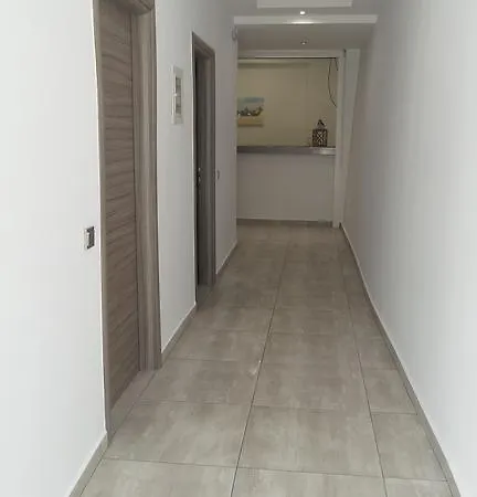 House Roula 3*