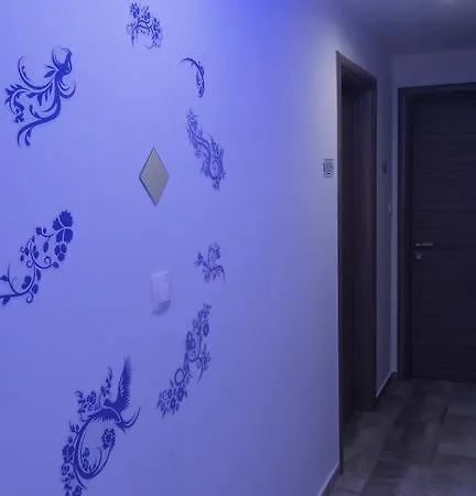 게스트하우스 House Roula 3*