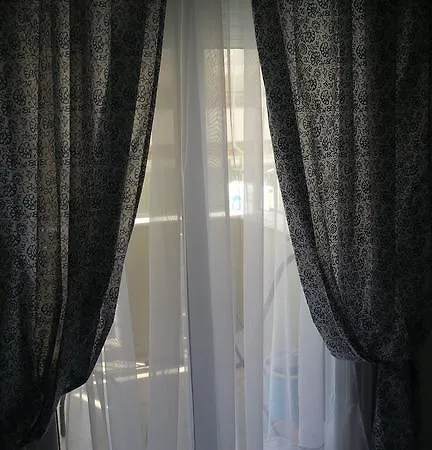 House Roula 게스트하우스 네오스마르마라스