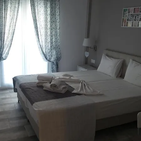 Pensión House Roula 3*
