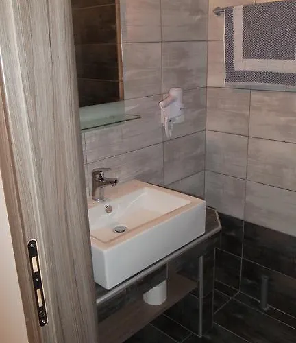 House Roula Gasthof 3*